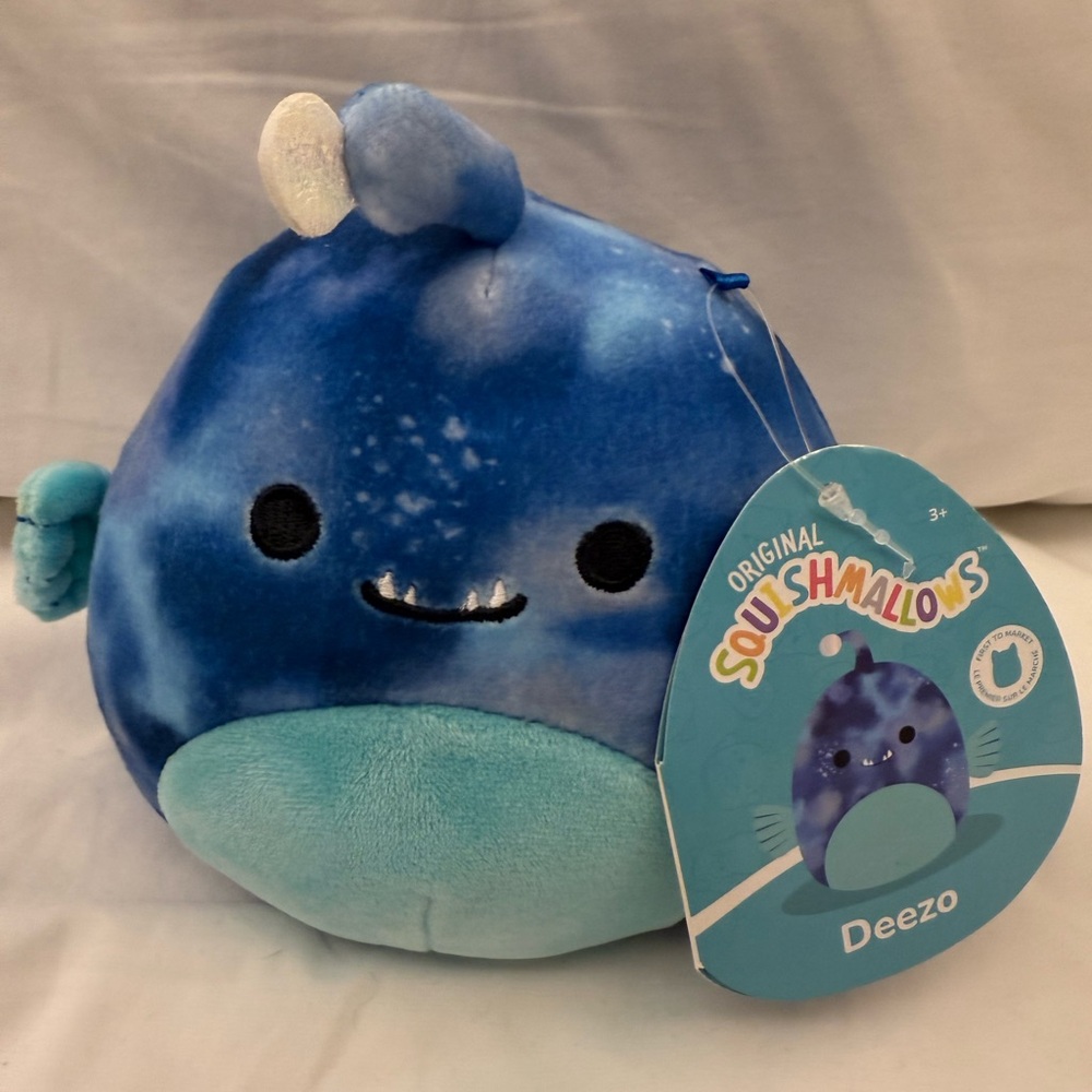 NEW Squishmallows 5” Inch Deezo the Blue Tie-dye Anglerfish Piranha Fish